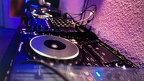 DJ set 
